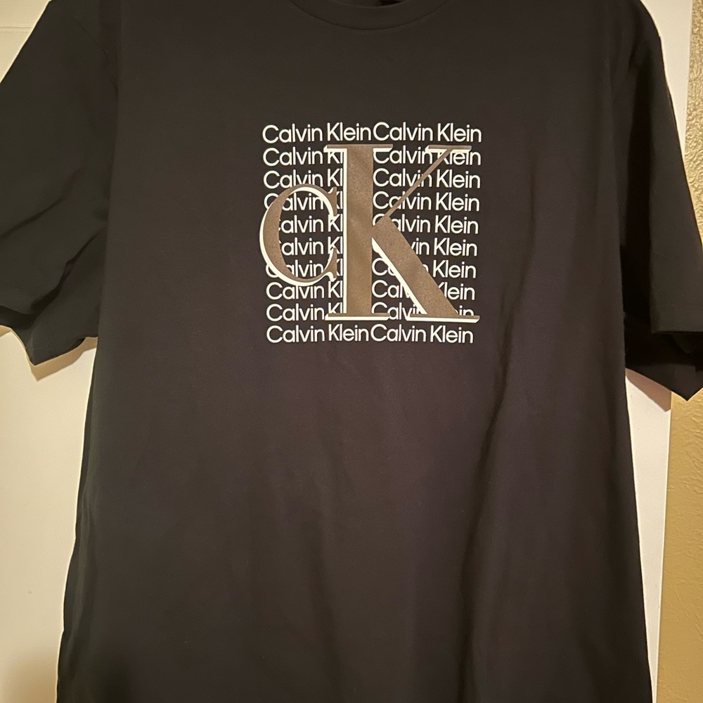 Calvin Klein Charcoal Graphic Tee